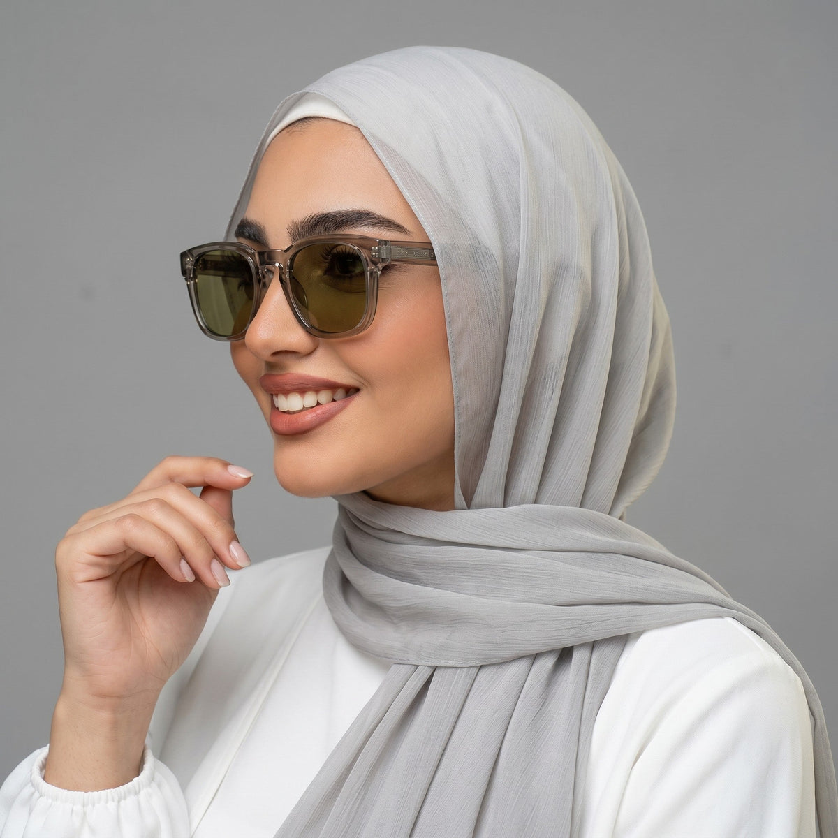 nadaraty eyewear Horus Enzo H 160 square sunglasses in translucent grey acetate with brown lenses.