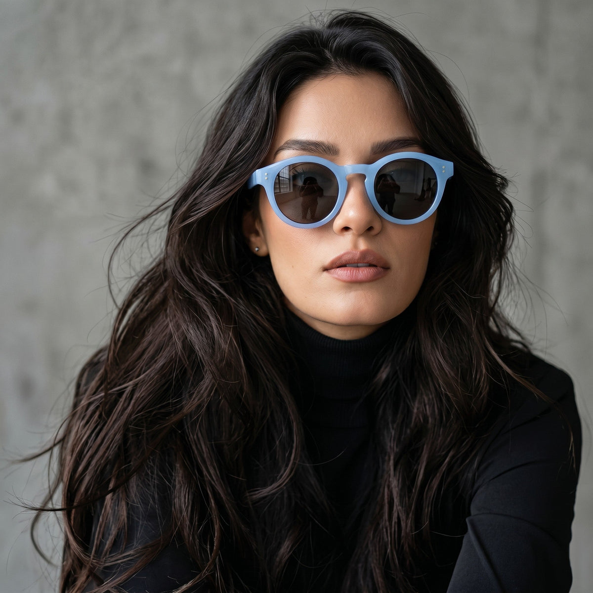 nadaraty eyewear Horus Rift H 151 light blue rounded polycarbonate unisex sunglasses with dark lenses.
